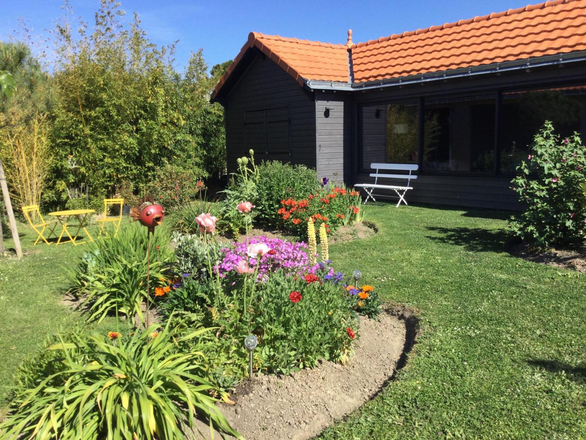A La Birochere Chambre D Hotes Classee 3 Cles Et Accueil Velo Pornic Exterior photo